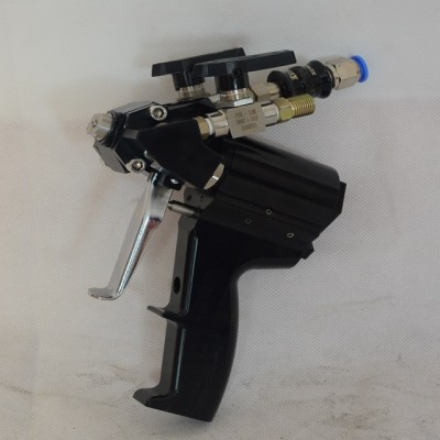 Durable economy polyurethane foam spray gun